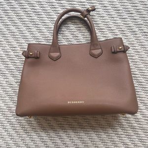 Burberry tote